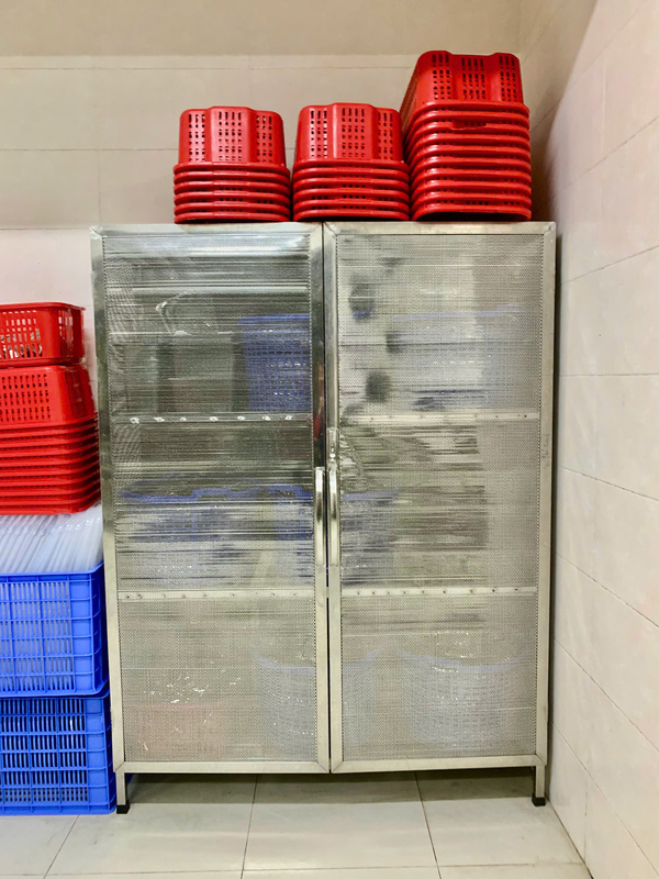Hình ảnh trang thiết bị bếp công nghiệp